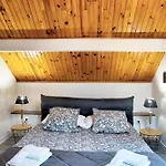Guest house D'hotes Les Tuilieres 3*