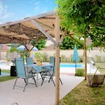 Guest house D'hotes Les Tuilieres 3*