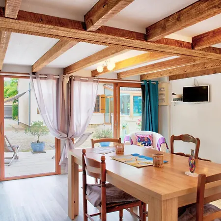 D'hotes Les Tuilieres 3*