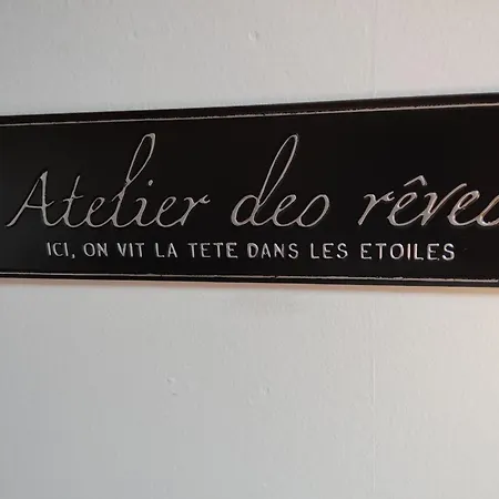 D'hotes Les Tuilieres Pensjonat 3*