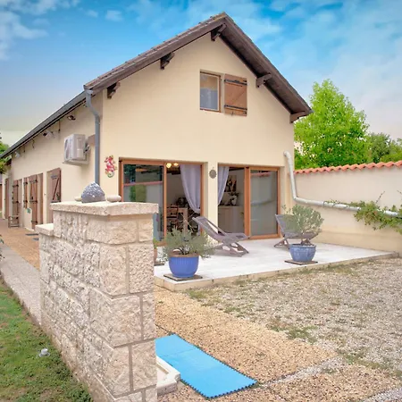 D'hotes Les Tuilieres